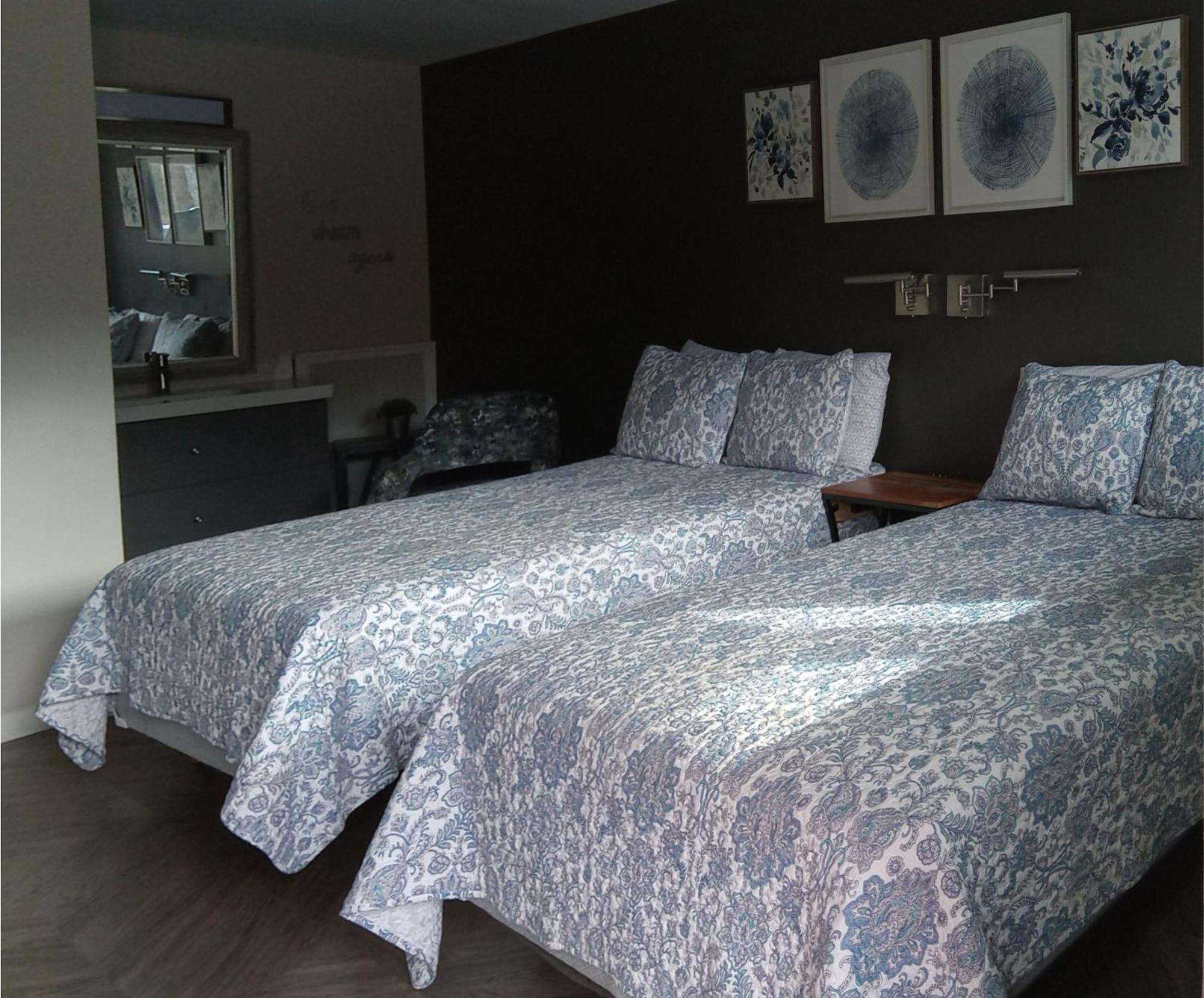Hotel Lake Anna Glenora Екстер'єр фото